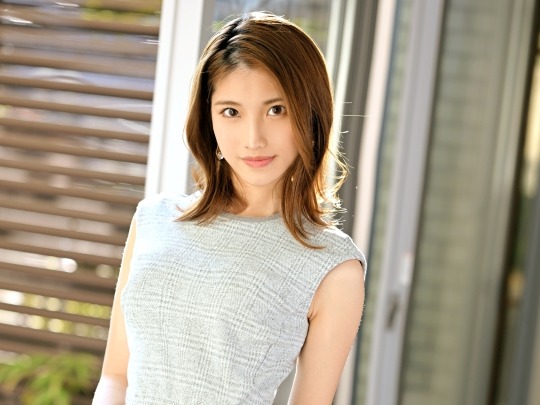 【素人】細身の綺麗な女性です！え？こんな良い女とあんな事やこんな事できちゃうの！？ここまで感じやすい身体でありがたい！