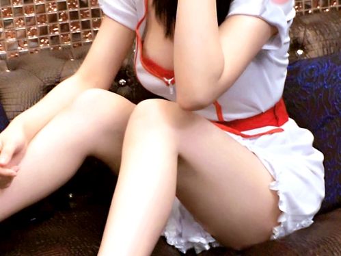 【モデル級美女のSNSセックス】 承認欲求の塊！ 美女OLがSNSでエロい姿を公開♡ フォロワーも興奮の生ハメ配信！