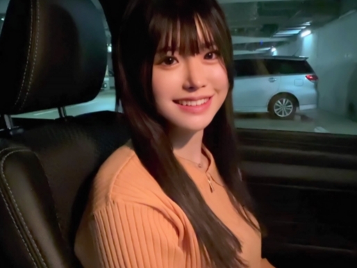 【美ボディ素人娘】お人形級スタイルの8頭身美女！オイルまみれでヌルヌルボディを激しくピストン！巨乳と美脚が揺れるエロい光景に悶絶必至！♡