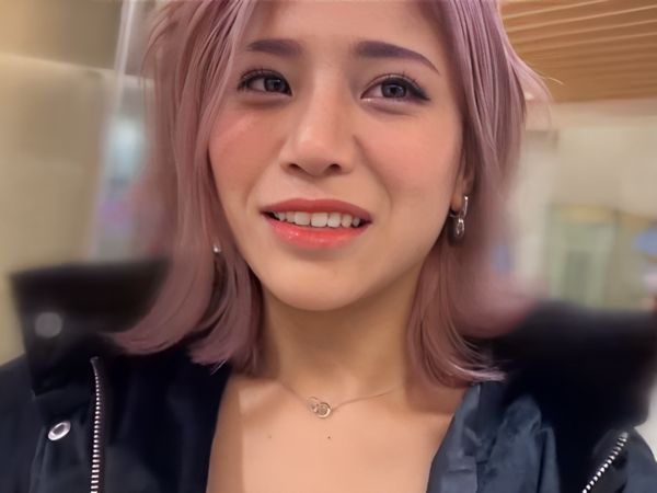 【色黒ギャルのエロモード全開】生ハメで感じまくるギャルが水着姿で着衣ハメ！おっぱいとオマ●コを舐めまわされ、エロスイッチON！日焼け肌がエロさを倍増させる、ギャルの本気セックス！♡