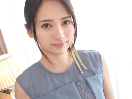 【ナンパ成功！色白美少女の淫乱覚醒】『あっ…ダメ、イっちゃう…』清楚な見た目とは裏腹に、ギンギンのチンコで激しく突かれた色白美少女が本能のままにイキまくる！美乳を揺らしながら感じまくる姿がエロすぎる！！♡