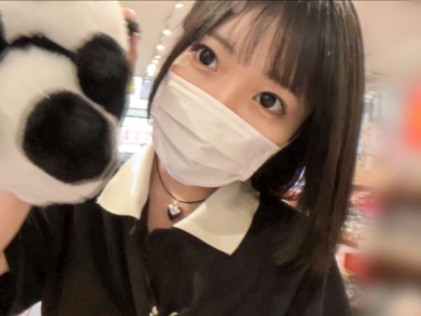 【制服美少女の秘密】『ダメ…声出ちゃう…』ロリっ子JKが放課後の教室で制服姿のままエッチな体験♥ 敏感ボディを弄られ、甘い喘ぎ声が響く…♡