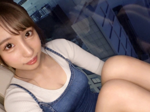 【美脚スレンダー美女の淫乱プレイ】『もっと奥まで…』スラリと伸びた美脚が際立つ美女が、パイパンマンコを激しくピストン！肉棒で拡げられる敏感な部分に、美女も悶絶の濃厚セックス！！