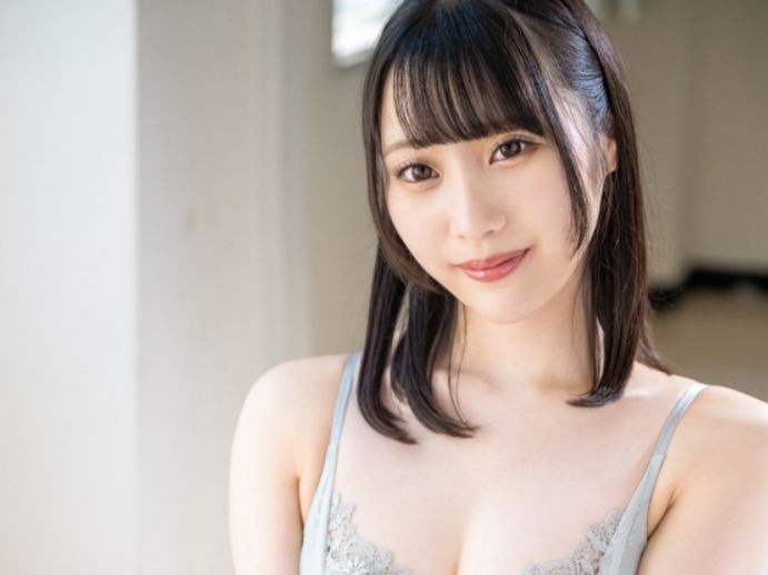 【田舎から上京】純粋無垢な道産子美少女が東京で大胆に変身！雪国育ちの色白美肌とプリ尻がたまらない！地方娘の初々しいエロさに興奮必至♡