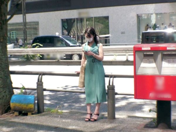 【性欲爆発人妻】『旦那じゃ物足りない…』巨乳奥様が単身赴任中の夫を裏切り、久々の他人棒に夢中！溜まりに溜まった性欲を爆発させ、快楽に溺れる不倫セックス！