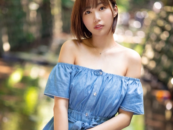 【巨乳美女と熱い夜】『奥まで…いっぱい出して…』美巨乳が眩しい美女と濃厚セックス！おマンコの奥深くまで肉棒をぶち込み、激しくピストン！感じまくる姿がエロすぎる！！♡