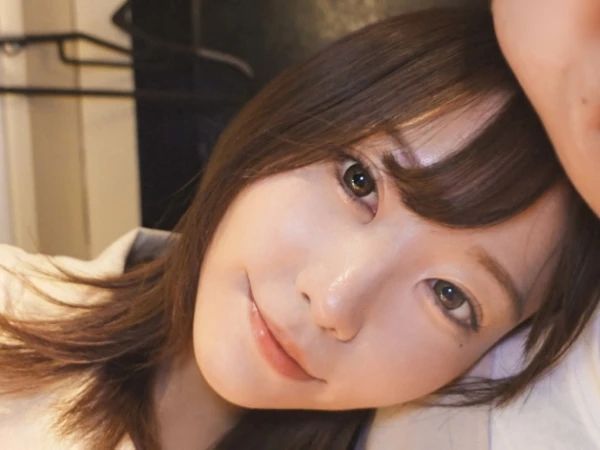 【夢の自宅デート】スレンダー美女が素人宅に突撃！憧れのAV女優と2人きりのラブラブSEX♡イチャイチャしながら本気で感じちゃう！