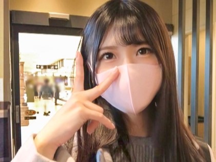 【パイパン素人美少女】頭はお花畑だけどSEXは超敏感！つるつるオマ○コにチ○ポ挿入で気持ち良すぎて絶頂♡無邪気な笑顔とエッチな喘ぎ声がたまらない！パイパン美少女の無垢なエロさにメロメロ必至！