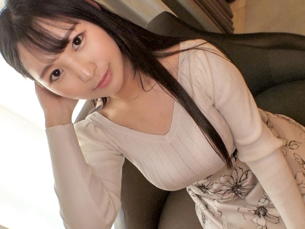 【清楚系女子大生の裏の顔】『こんな私でも興奮する？』大人しそうな見た目とは裏腹に、自慢の美巨乳でチンポを挟み込む極上パイズリご奉仕♡清楚な顔してエッチなことしちゃうギャップがたまらない！